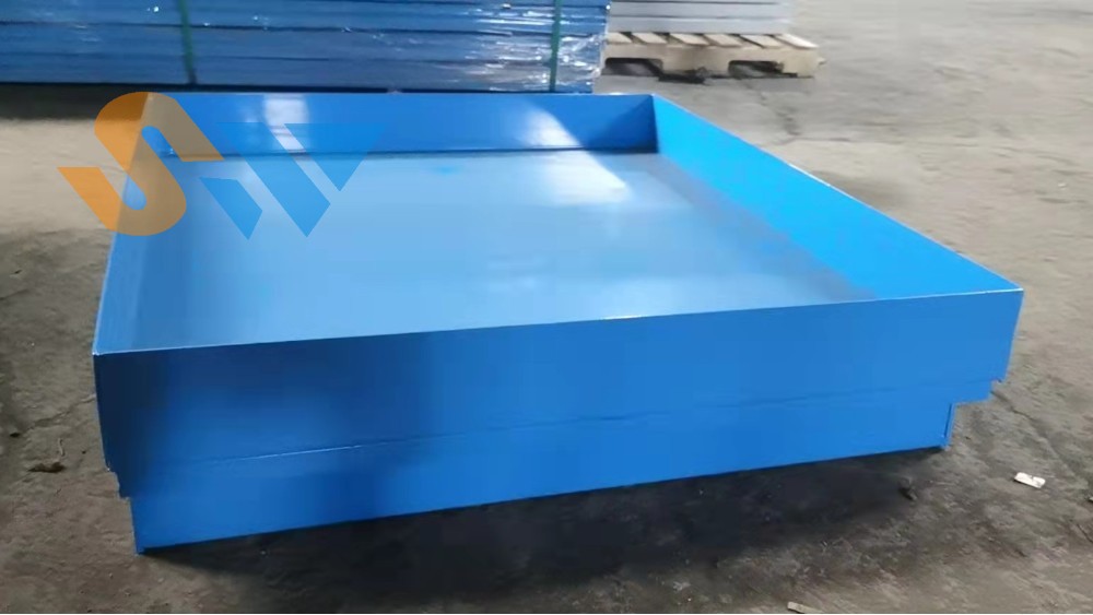 森沃倉(cāng)儲(chǔ)：帶擋邊鋼制托盤(pán)定制案例